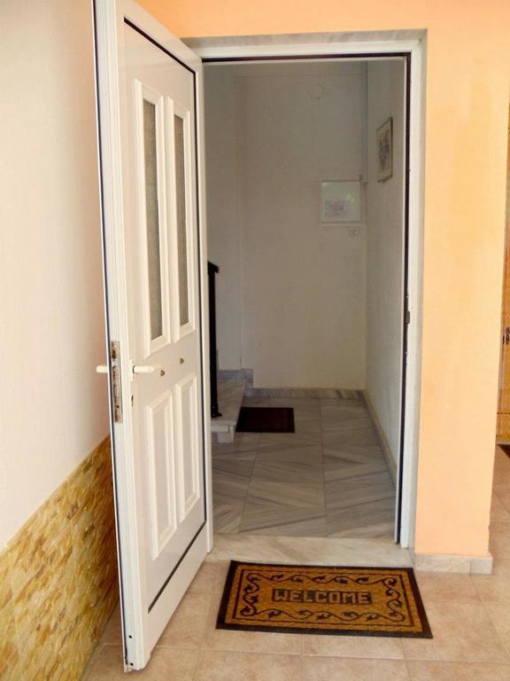 Socrates Apartments Olympiakí Aktí Exteriör bild
