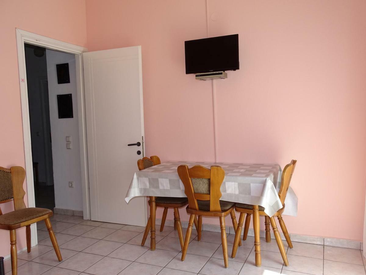 Socrates Apartments Olympiakí Aktí Exteriör bild
